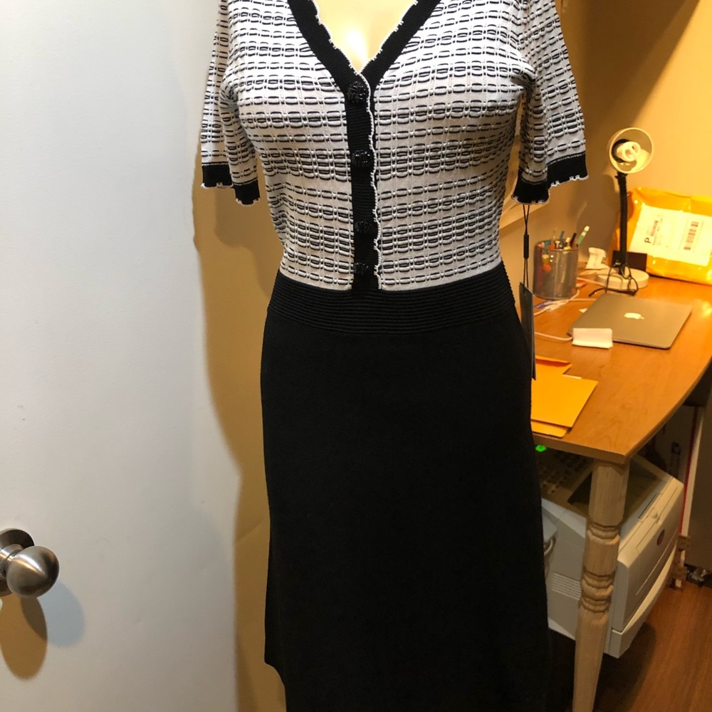 Karl Lagerfeld R$128 Dress NWT - Picture 7 of 11